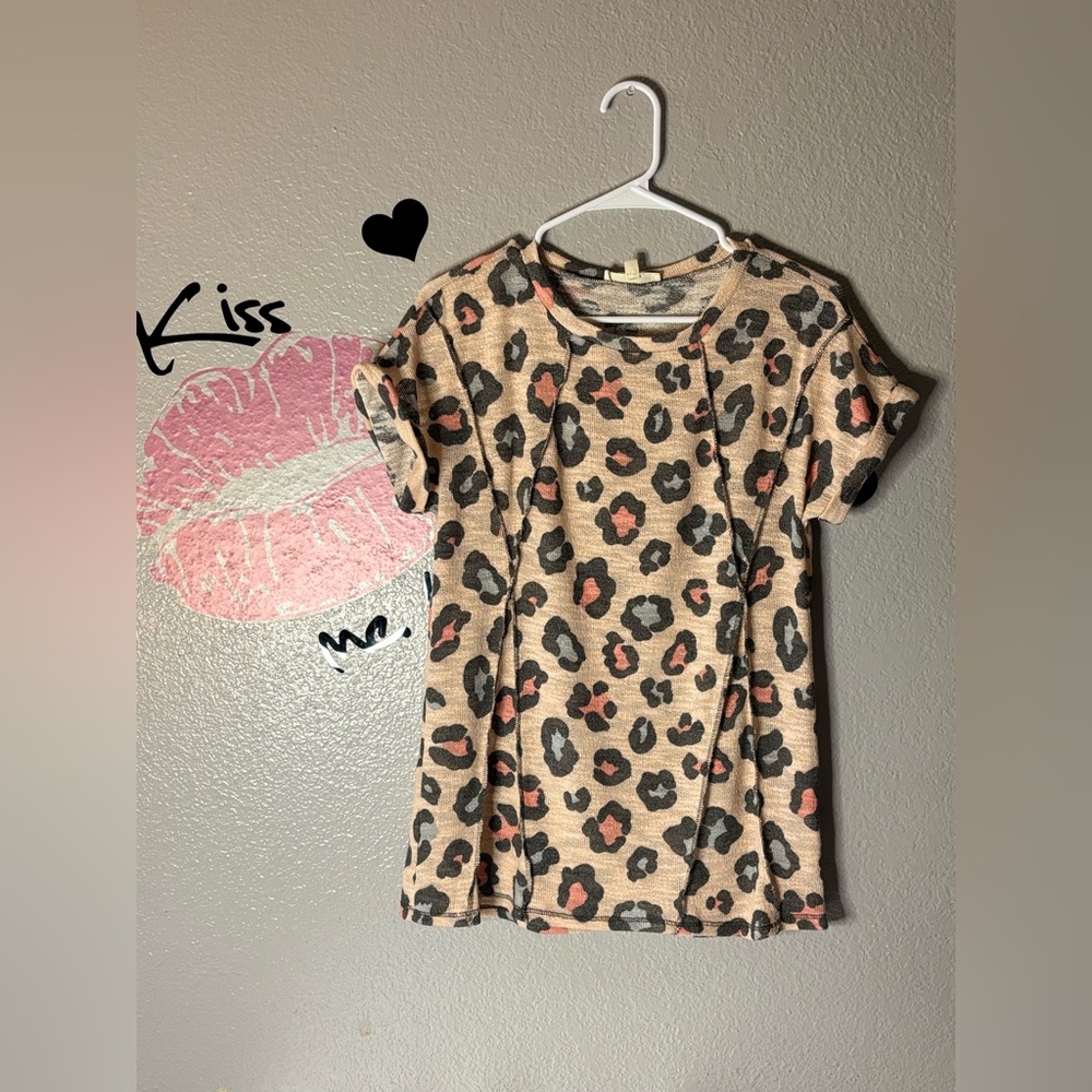New Oversized Leopard Print shirt